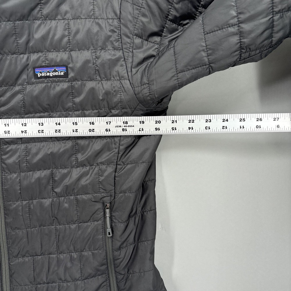 Patagonia Nano Puff Jacket Mens Small Black Full Zip Insulated Lightweight - Picture 10 of 14